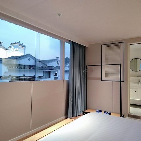 Serene Vale Inn Guilin-Free One Way Pick Up Service To High-Speed Railway Station For 2 Nights Dış mekan fotoğraf