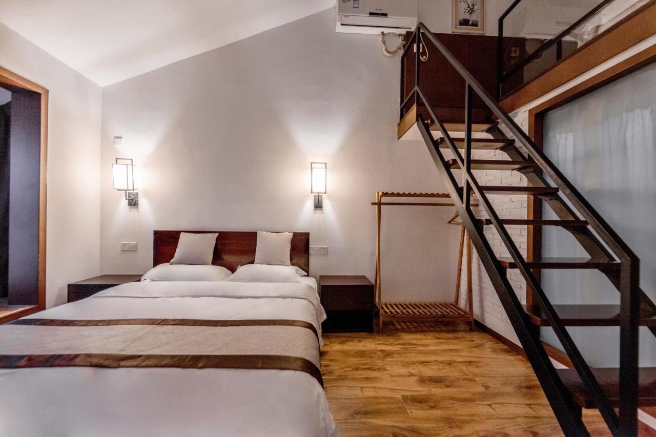 Serene Vale Inn Guilin-Free One Way Pick Up Service To High-Speed Railway Station For 2 Nights Dış mekan fotoğraf