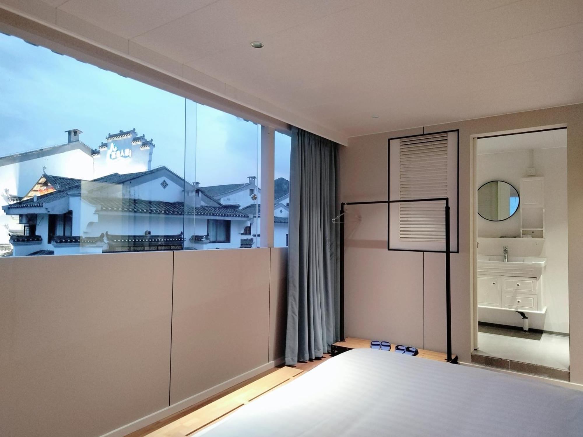 Serene Vale Inn Guilin-Free One Way Pick Up Service To High-Speed Railway Station For 2 Nights Dış mekan fotoğraf