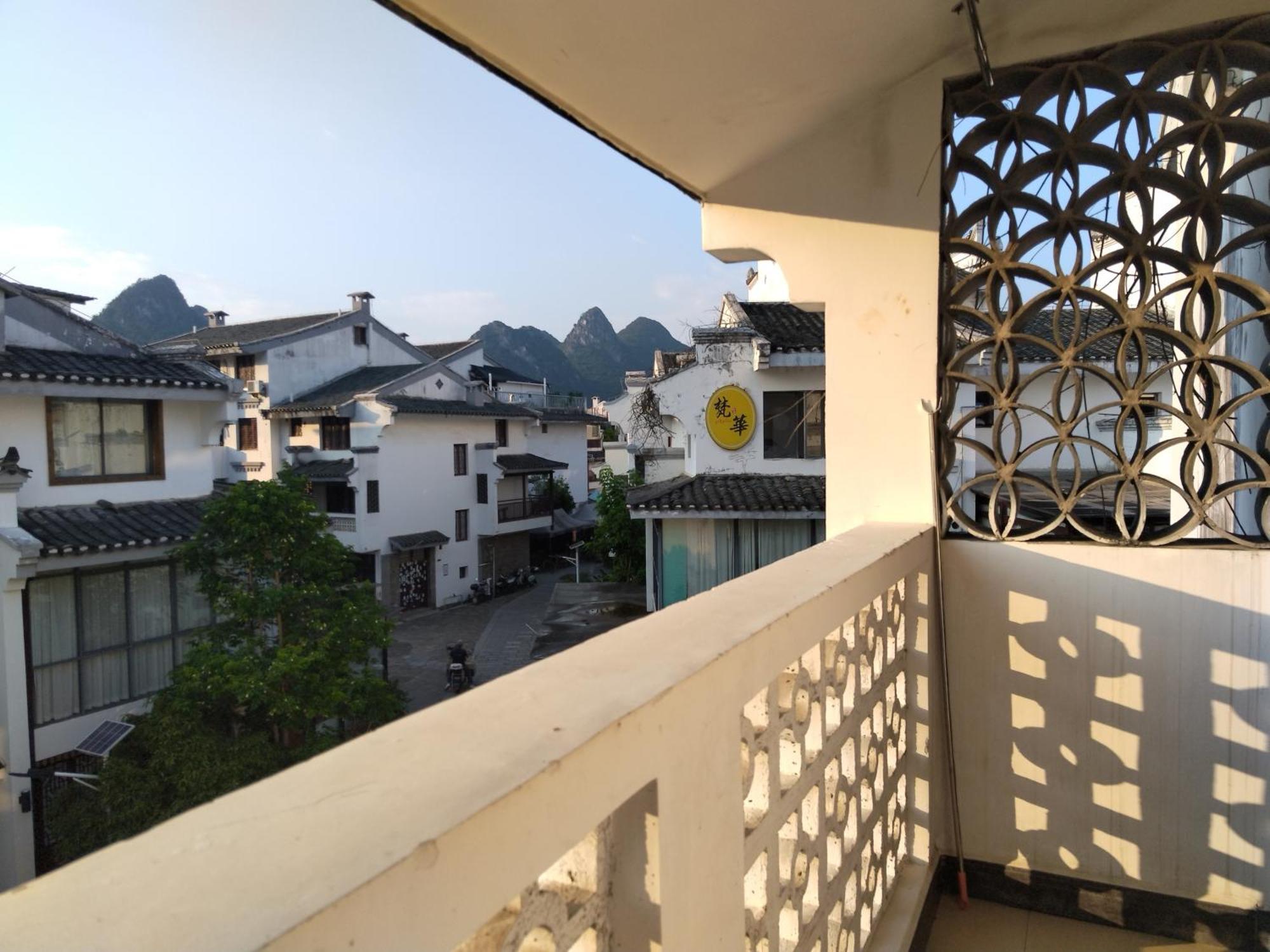 Serene Vale Inn Guilin-Free One Way Pick Up Service To High-Speed Railway Station For 2 Nights Dış mekan fotoğraf